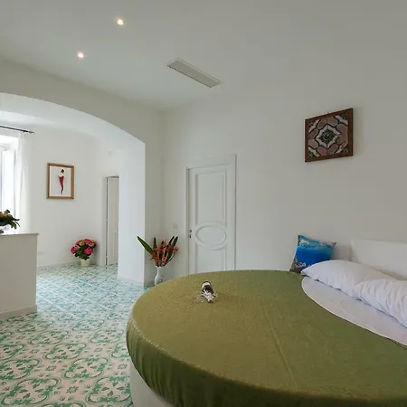 Surriento Bed & Breakfast 4*