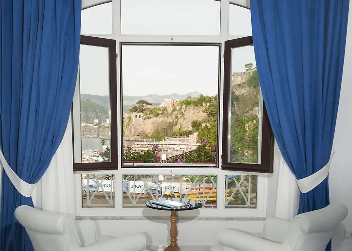 Surriento Bed & Breakfast 4*