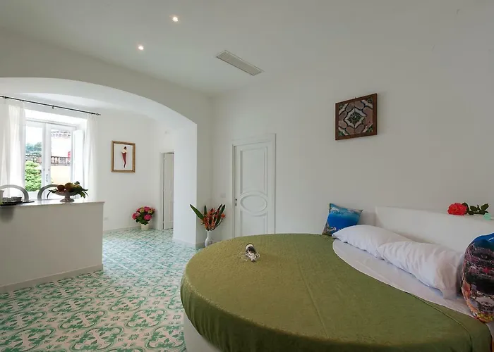 Surriento Bed & Breakfast 4*