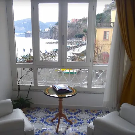 Surriento Panzió Sorrento