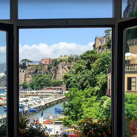 Surriento Bed and breakfast 4*