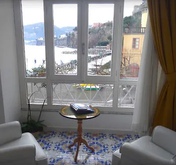 B&B Surriento 3*
