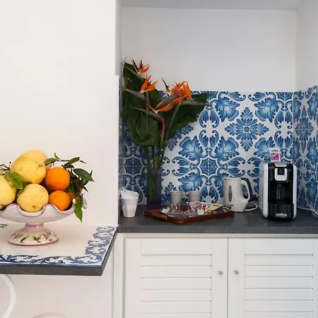 Bed and breakfast Surriento 4*