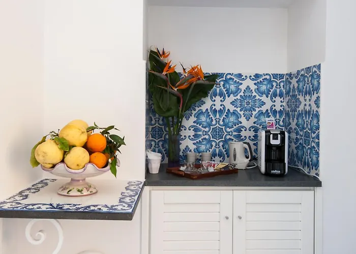 Oda ve Kahvaltı Surriento 4*