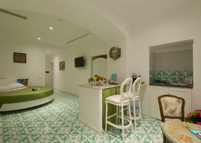 Surriento Oda ve Kahvaltı Sorrento